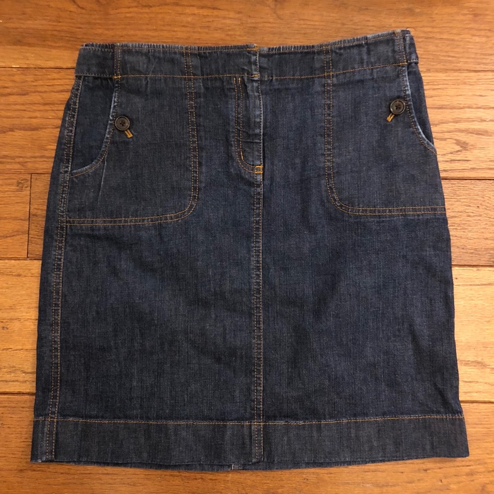 ⭐️Final Price⭐️ Size 4 Ann Taylor Denim Skirt